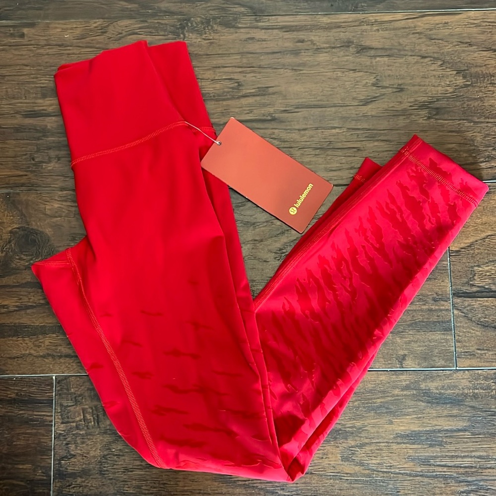NEW LULULEMON Wunder Under HR Tights size 2